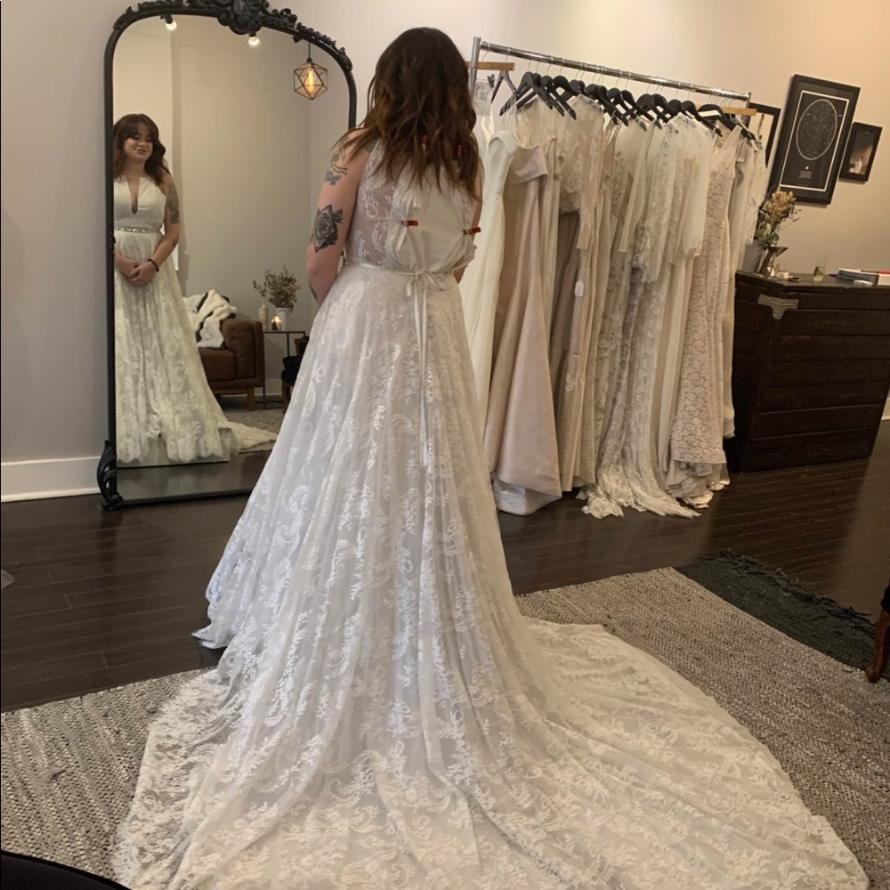 A-line Kayia gown by Rebecca Schoneveld